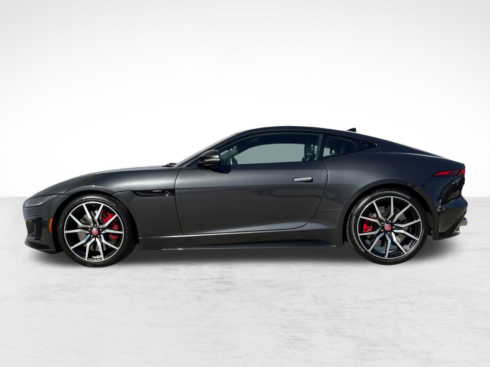 Used 2023 Jaguar F-TYPE R image 2