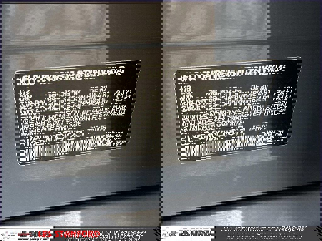 Used 2023 BMW X7 xDrive40i w/ Executive Package image 21