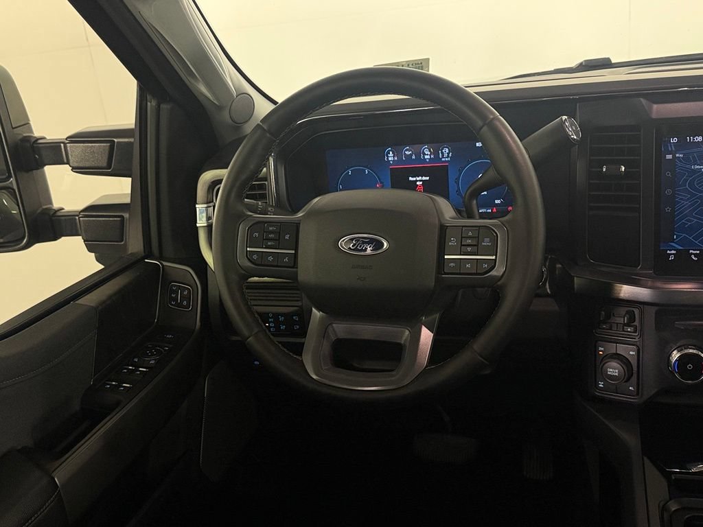 Used 2026 Ford F350 Lariat AWD/4WD image 14
