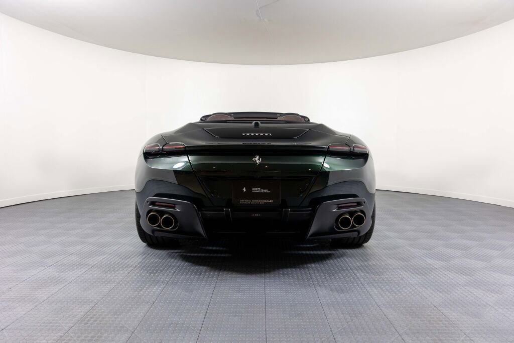 Certified 2025 Ferrari Roma Spider image 17