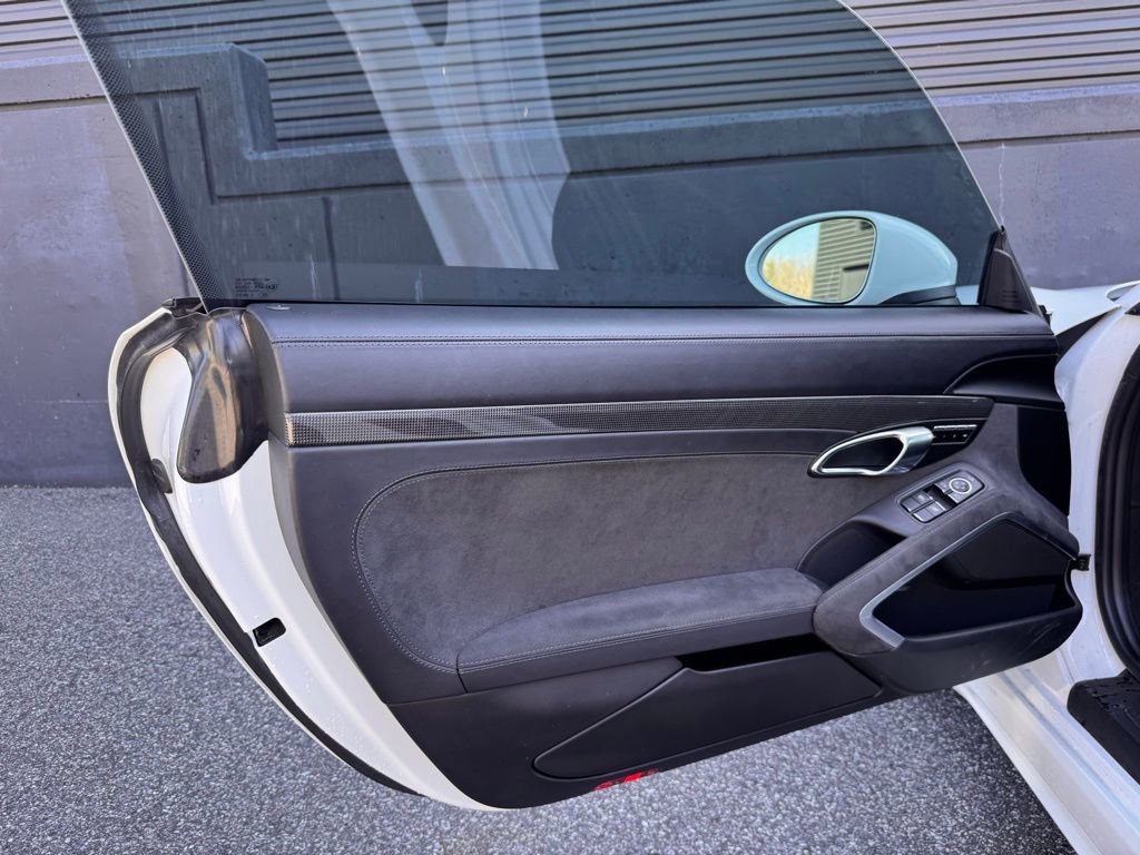 Certified 2024 Porsche 718 Cayman GTS image 16