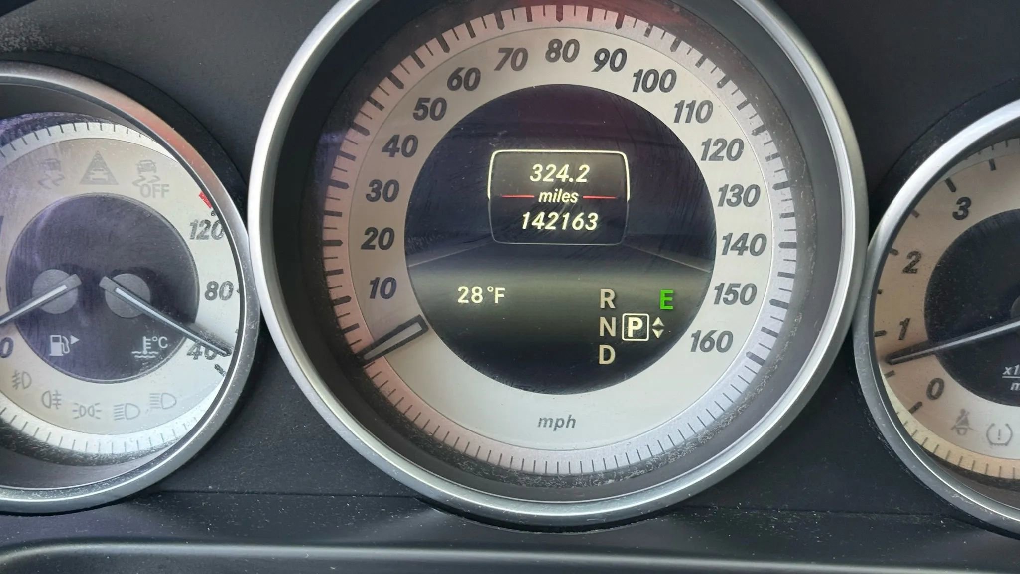 Used 2016 Mercedes-Benz E 350 4MATIC Wagon w/ Premium Package image 23