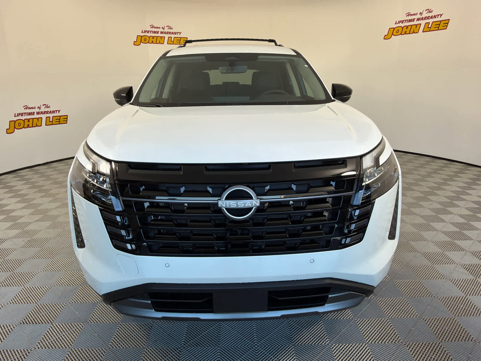 New 2026 Nissan Pathfinder SL image 9