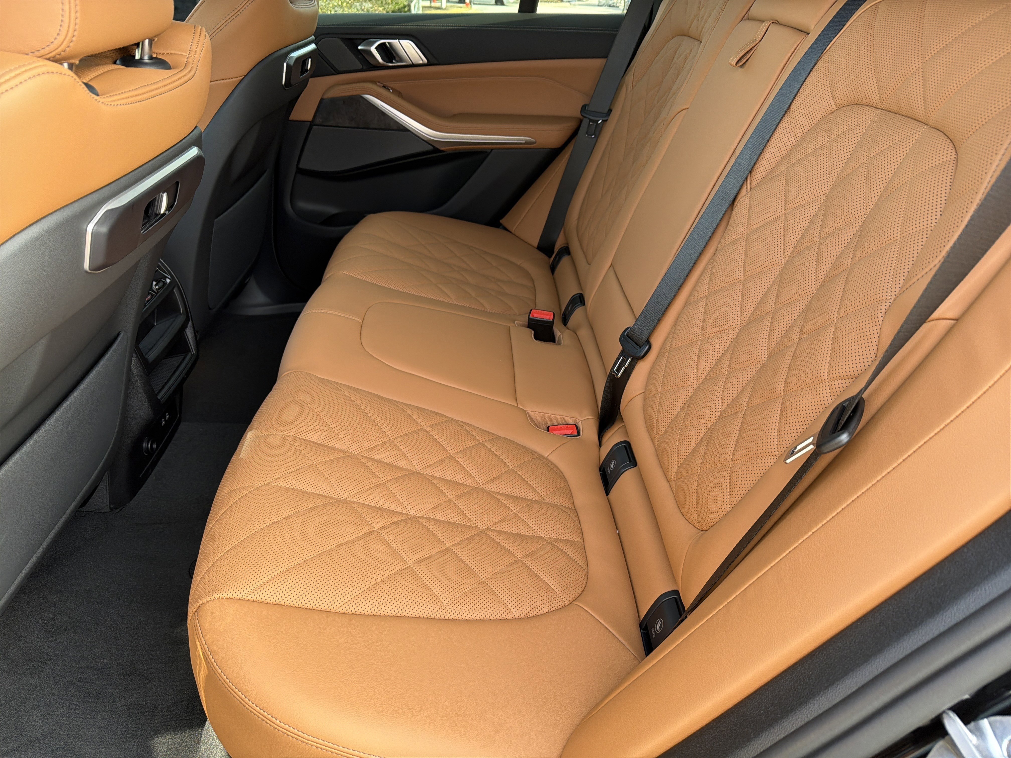 New 2026 BMW X5 sDrive40i w/ M Sport Package image 23