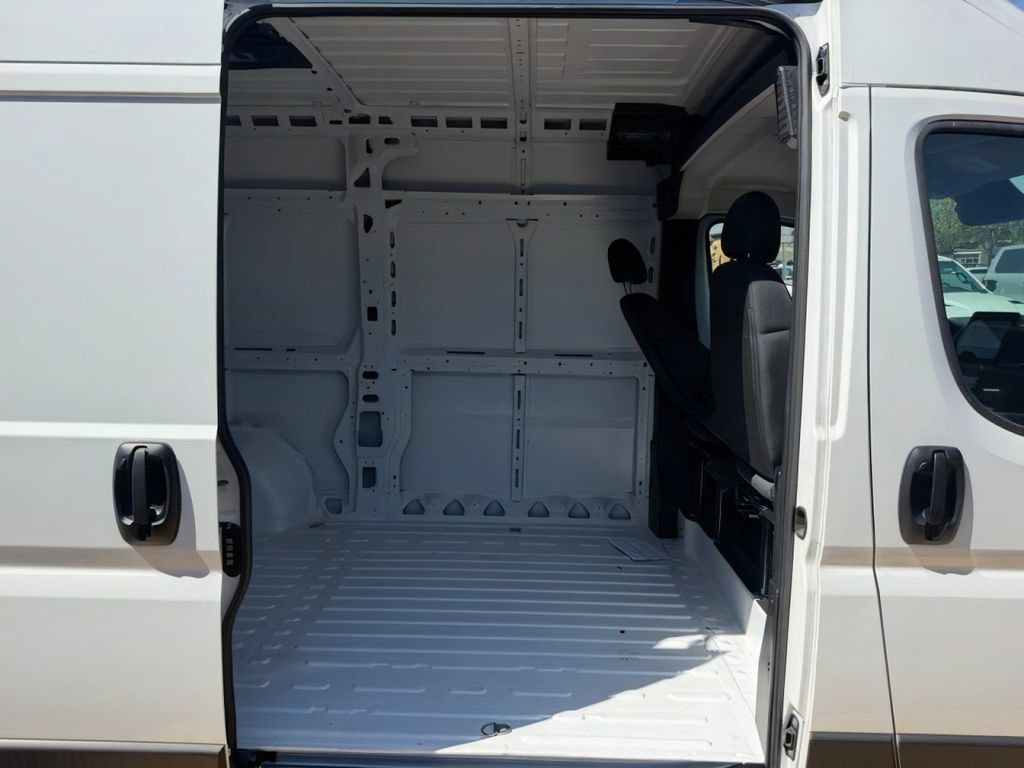 New 2026 RAM ProMaster 1500 w/ Quick Order Package 22G SLT FWD image 13