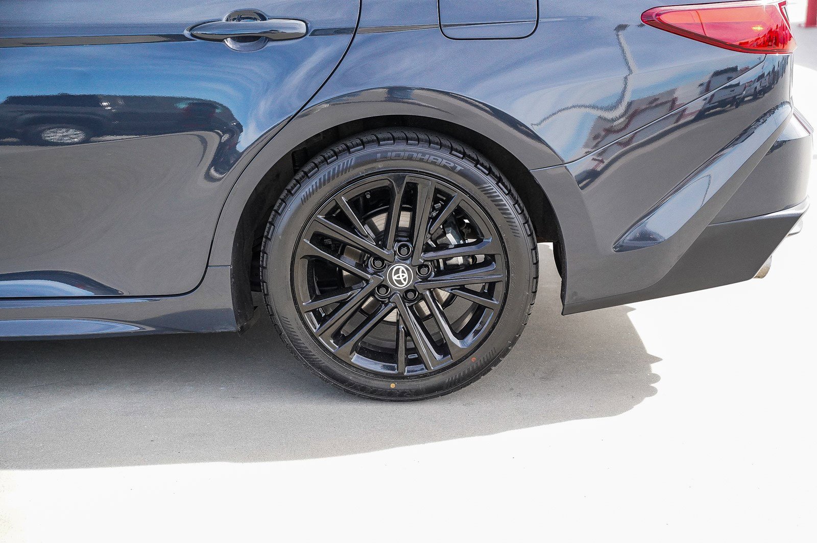 Certified 2025 Toyota Camry SE image 8