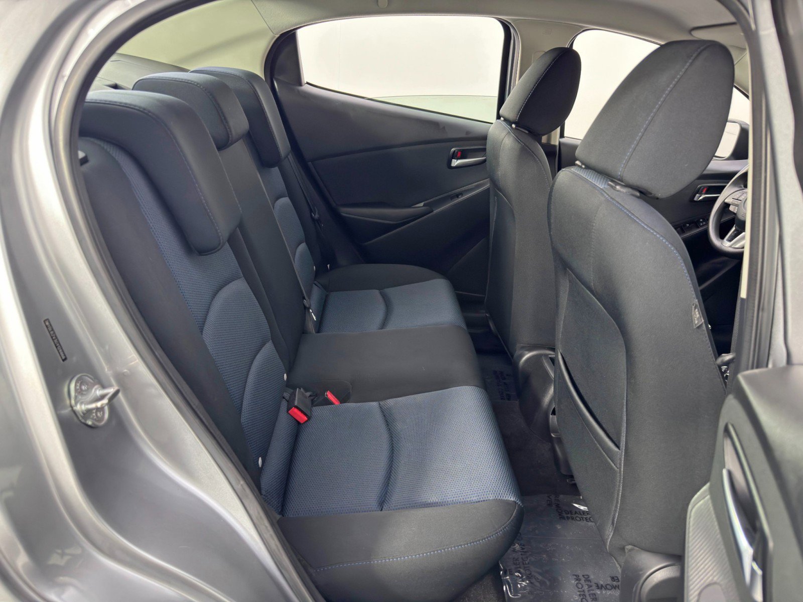 Used 2016 Scion iA image 33