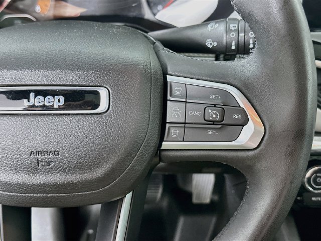Used 2023 Jeep Compass Limited w/ Sun and Sound Group AWD/4WD image 24
