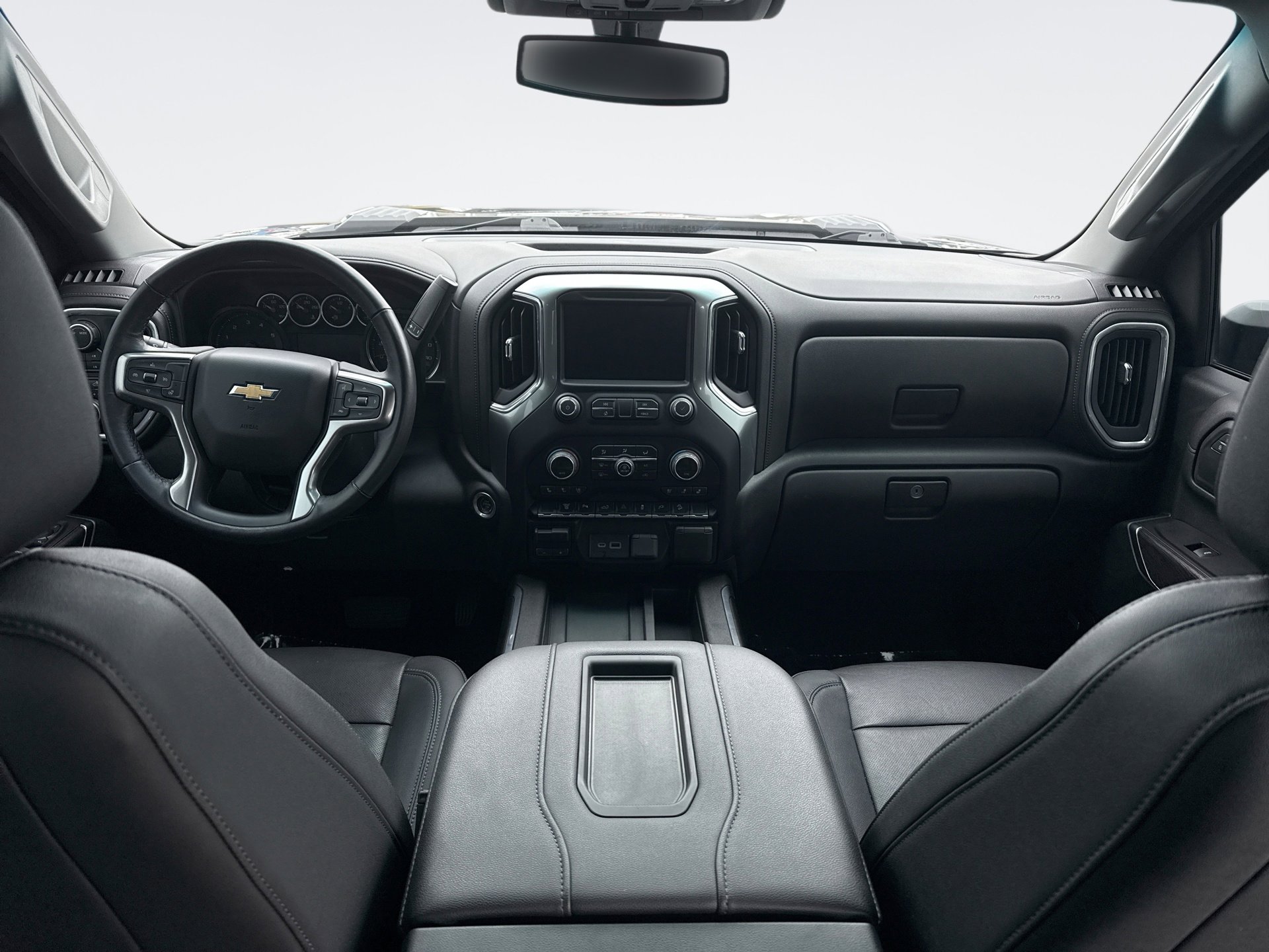 Used 2022 Chevrolet Silverado 2500 LTZ w/ LTZ Plus Package image 14