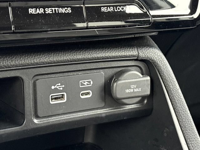 Used 2024 Honda Pilot EX-L image 18