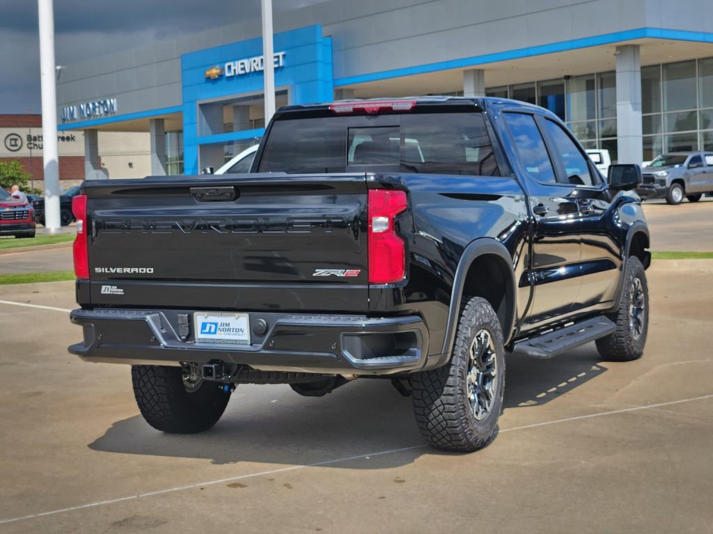 New 2026 Chevrolet Silverado 1500 ZR2 image 3