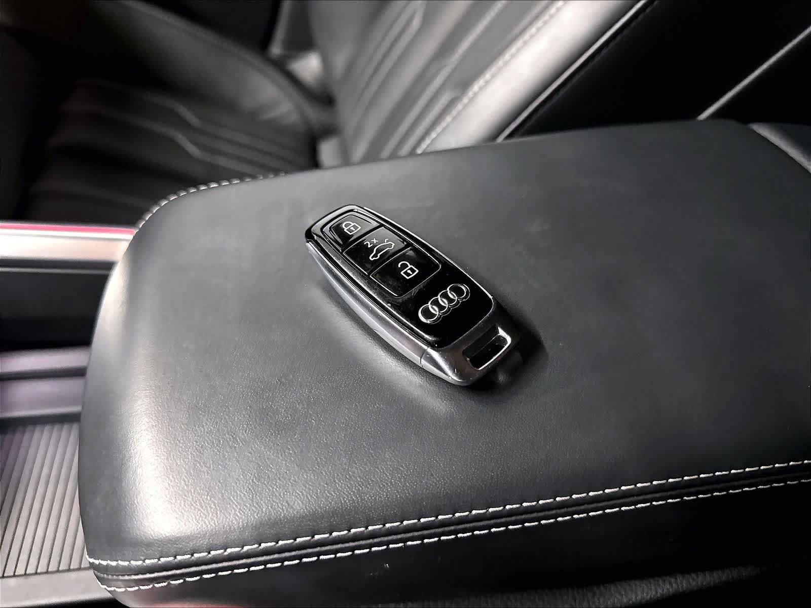 Used 2023 Audi e-tron Chronos w/ Chronos Package AWD/4WD image 12