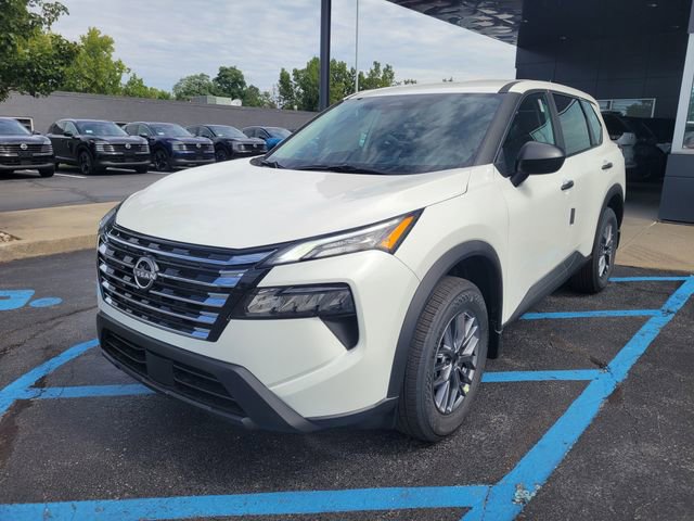 New 2026 Nissan Rogue S image 9