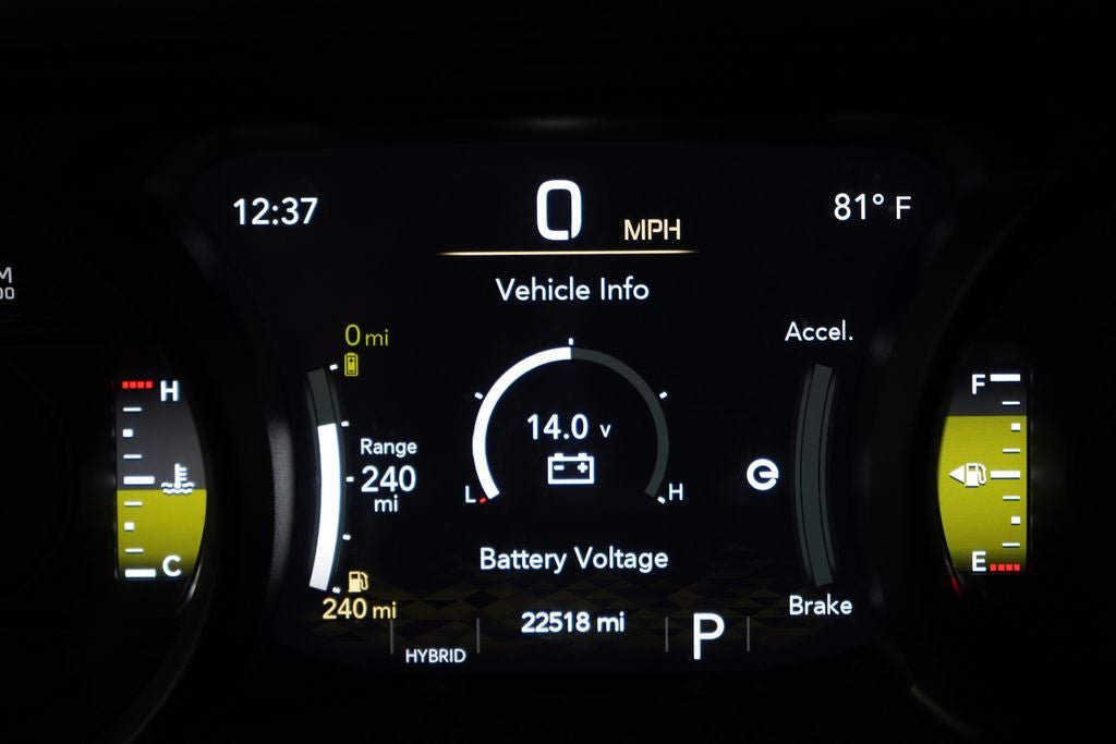 Used 2025 Jeep Wrangler Unlimited Sahara AWD/4WD image 14