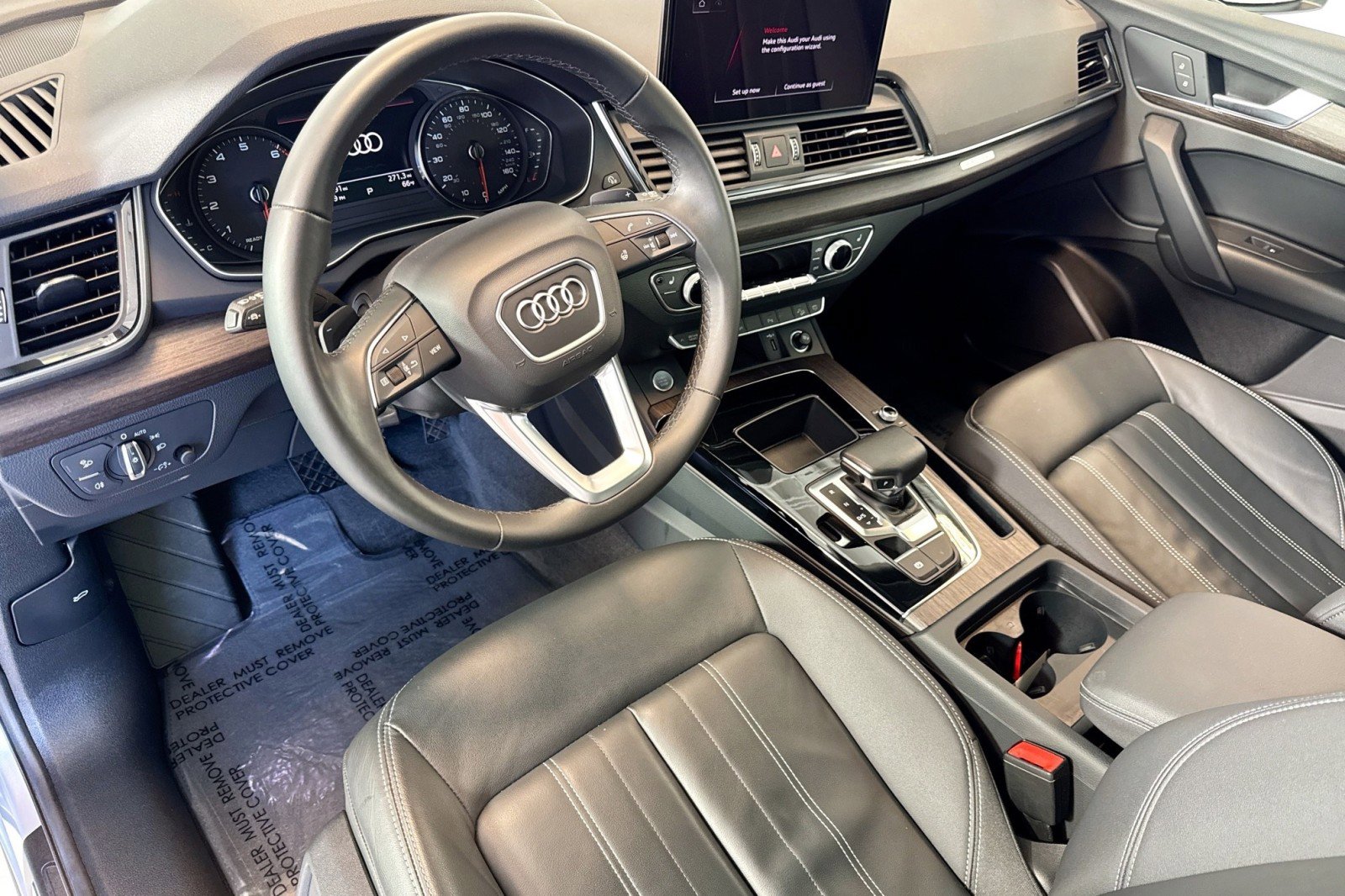 Used 2023 Audi Q5 2.0T Premium w/ Convenience Package AWD/4WD image 9