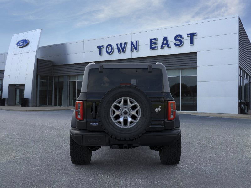 New 2025 Ford Bronco Badlands image 5