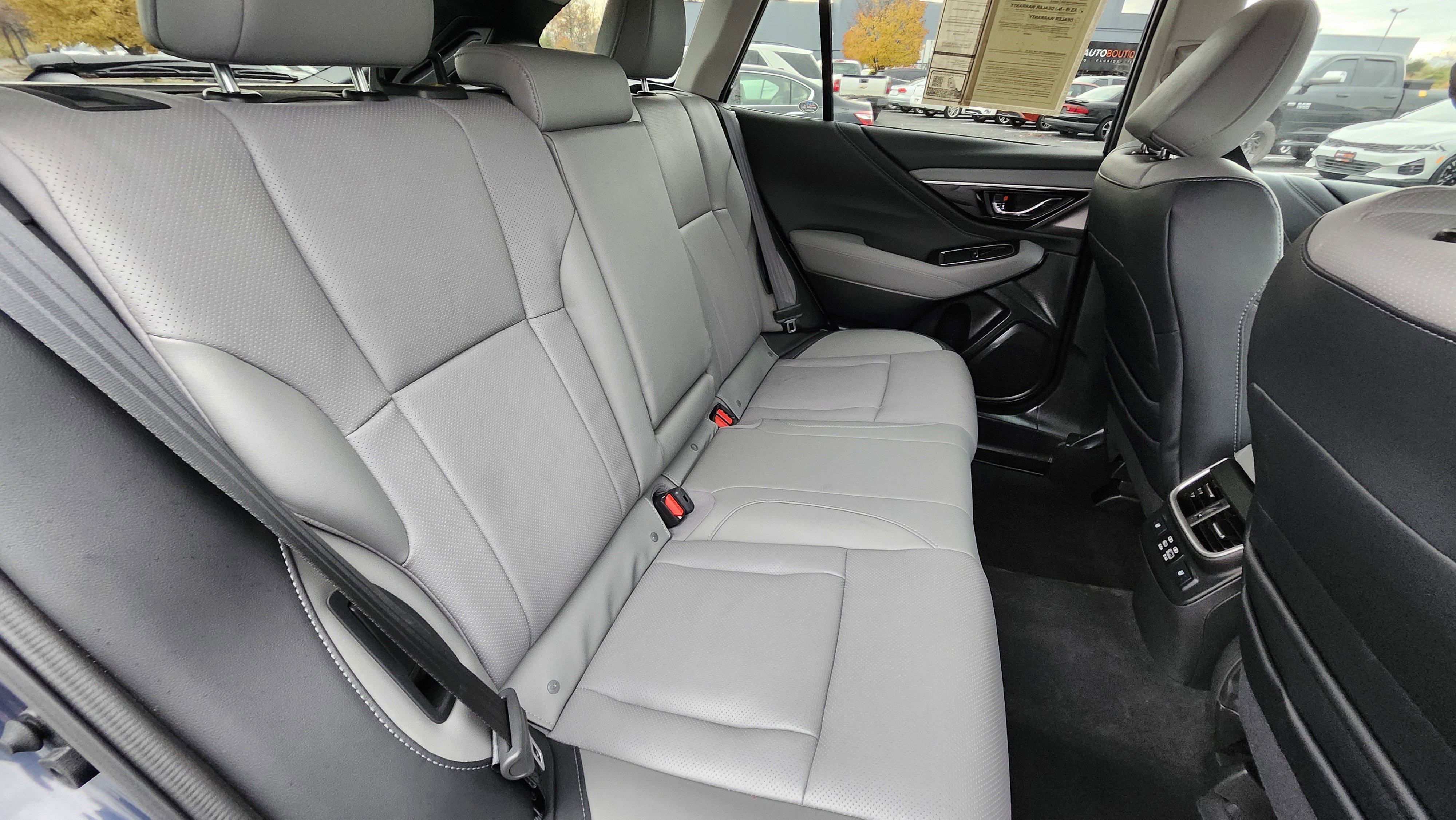 Used 2025 Subaru Outback Limited XT image 18