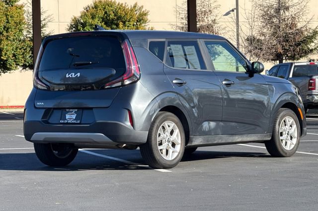 Certified 2023 Kia Soul LX w/ LX Technology Package image 5