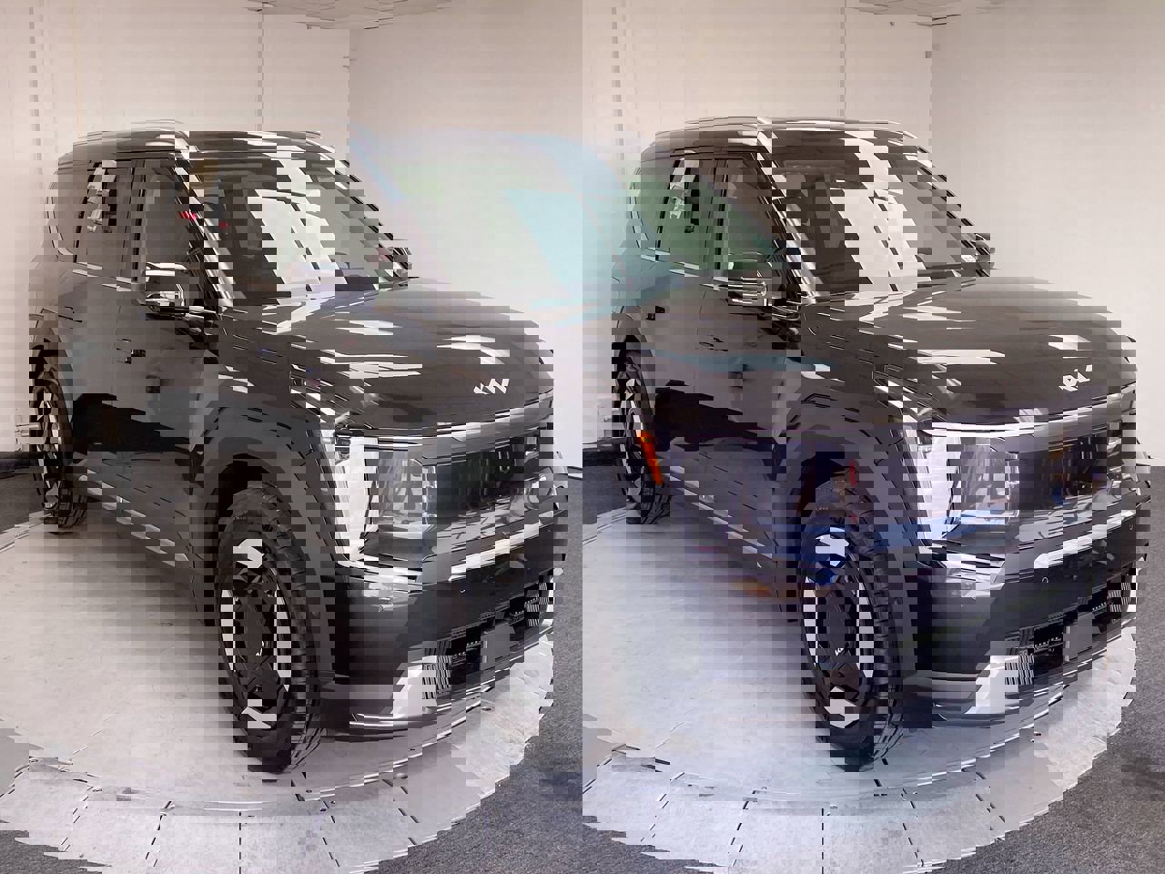 New 2026 Kia EV9 Wind image 7