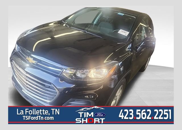 Used 2021 Chevrolet Trax LS w/ Tint and Cruise Package image 1