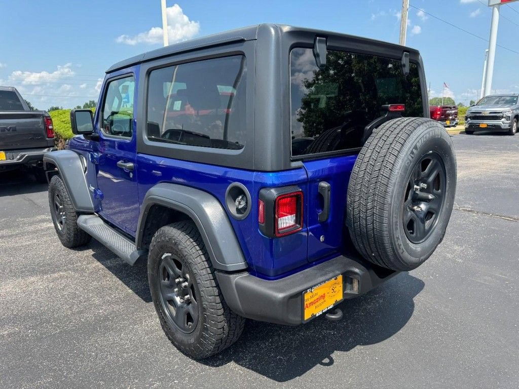 Used 2018 Jeep Wrangler Sport AWD/4WD image 5