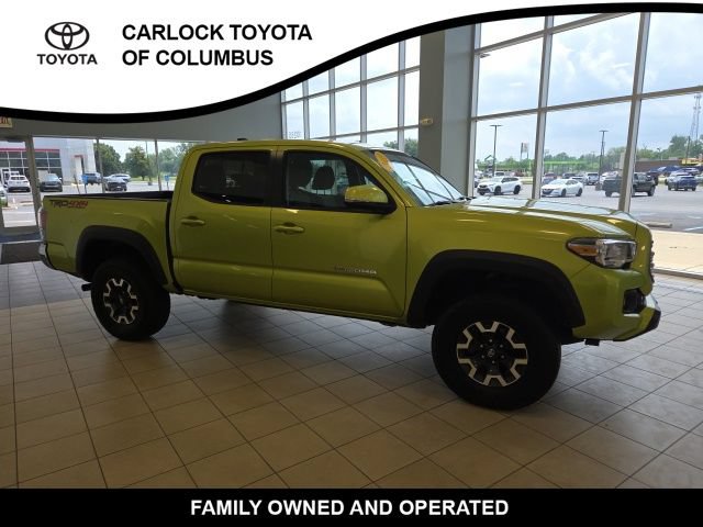 Used 2023 Toyota Tacoma TRD Off-Road AWD/4WD image 5