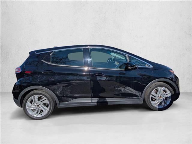 Used 2023 Chevrolet Bolt LT w/ Driver Confidence Package FWD image 4