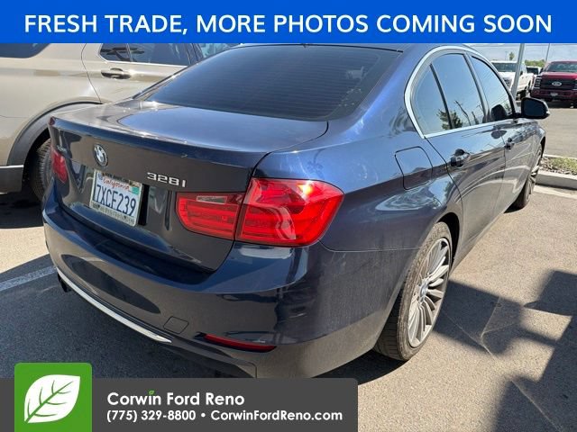 Used 2013 BMW 328i xDrive Sedan AWD/4WD image 9