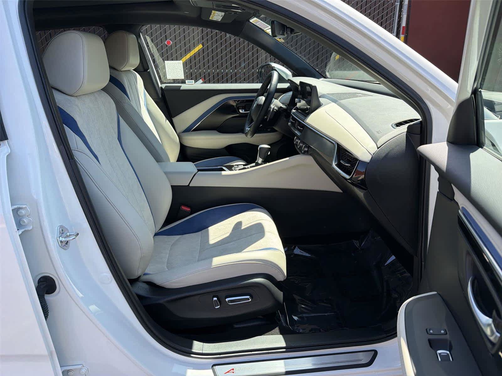 Certified 2025 Acura ADX A-Spec FWD image 15