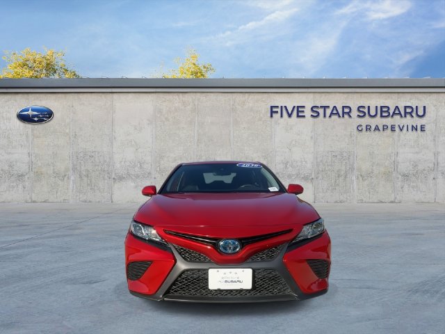 Used 2020 Toyota Camry SE FWD image 3