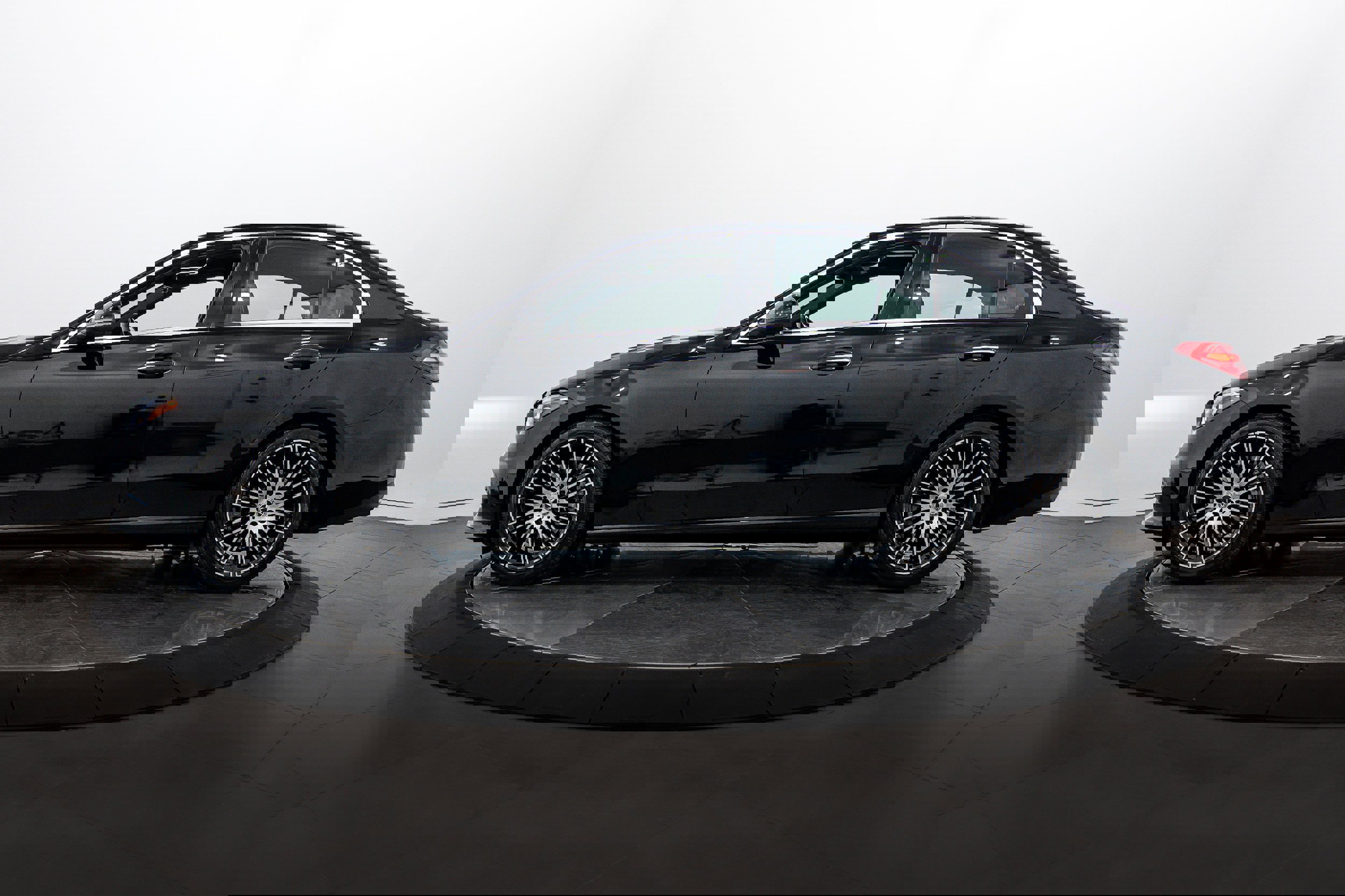 Used 2023 Mercedes-Benz C 300 4MATIC Sedan image 6