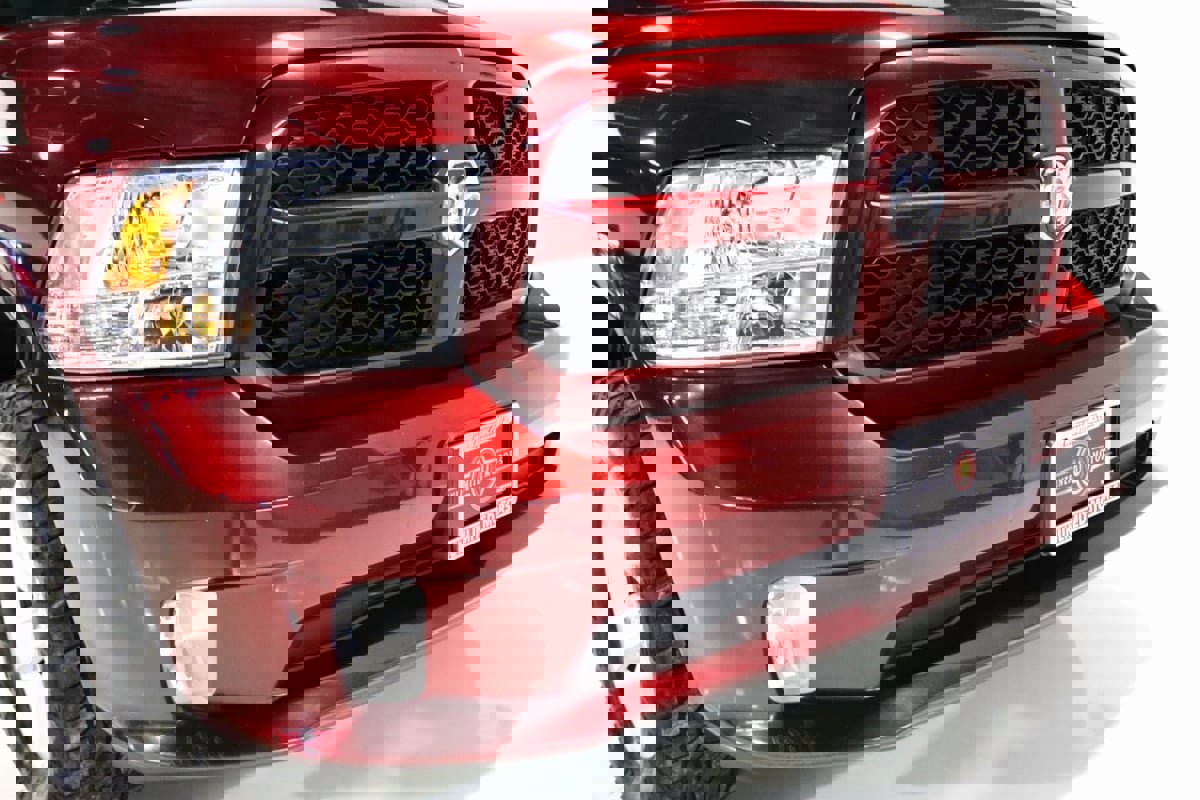 Used 2018 RAM 1500 Express image 22