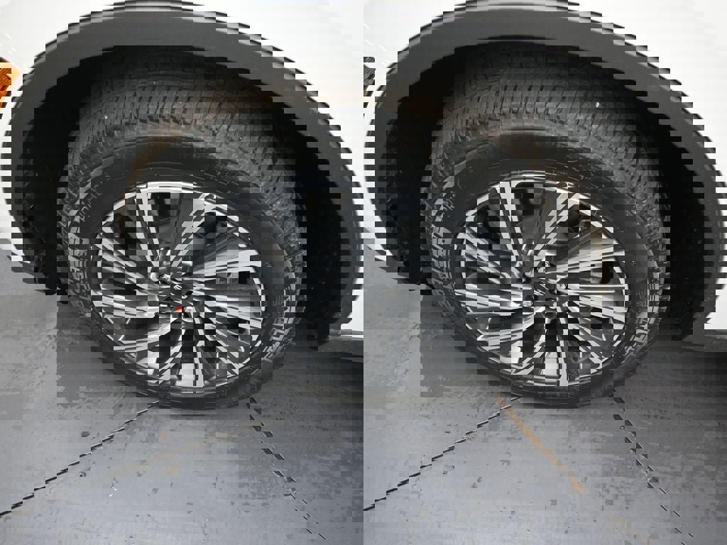 New 2026 Lincoln Aviator AWD image 40