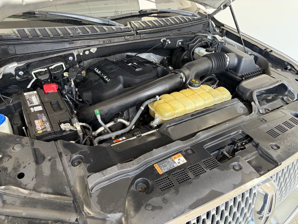 Used 2019 Lincoln Navigator Reserve AWD/4WD image 58