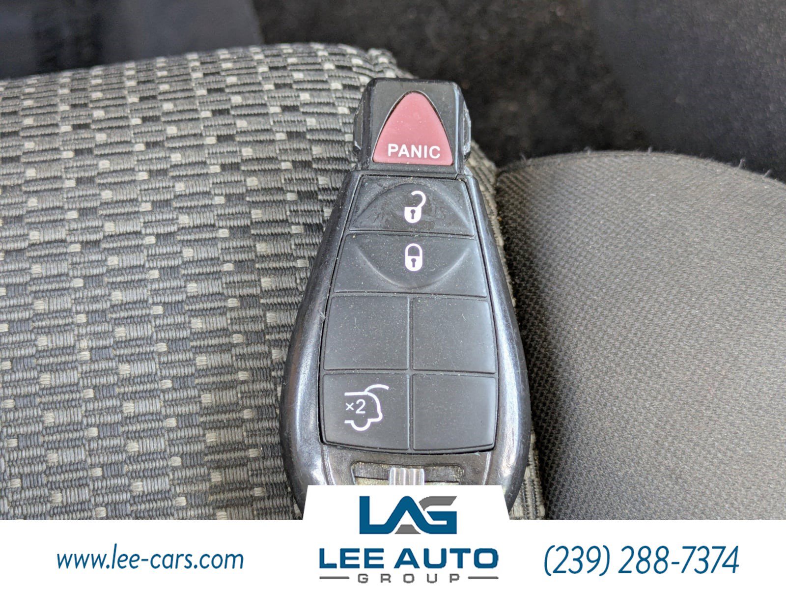 Used 2010 Jeep Commander Sport RWD image 25