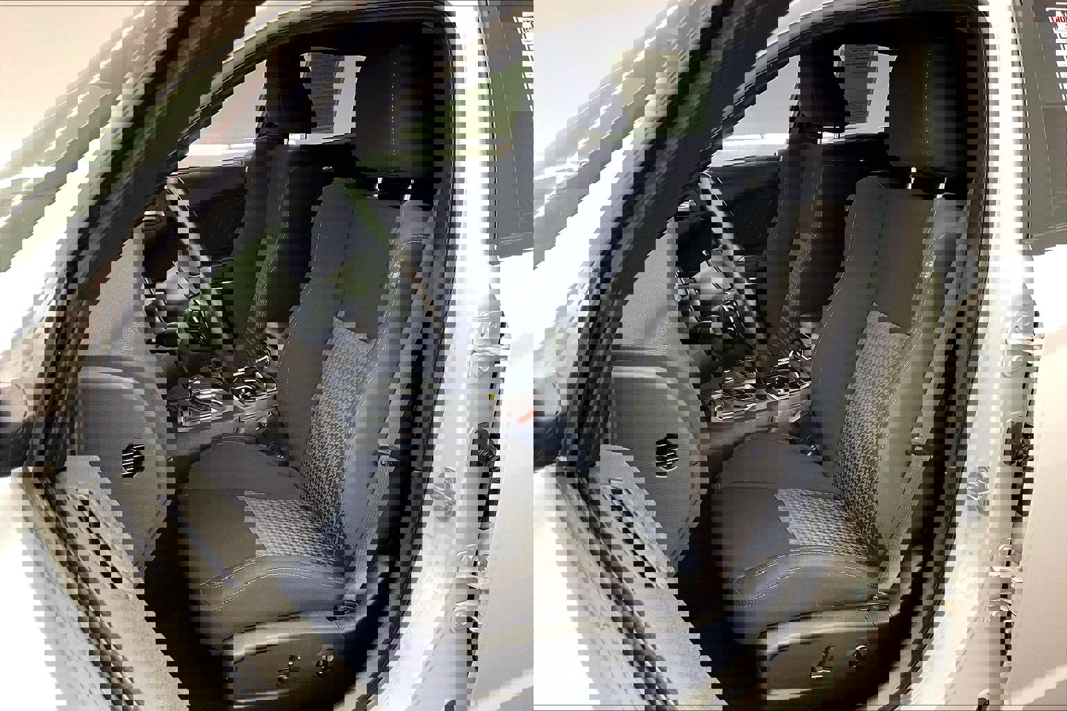 Used 2021 Dodge Charger GT image 17