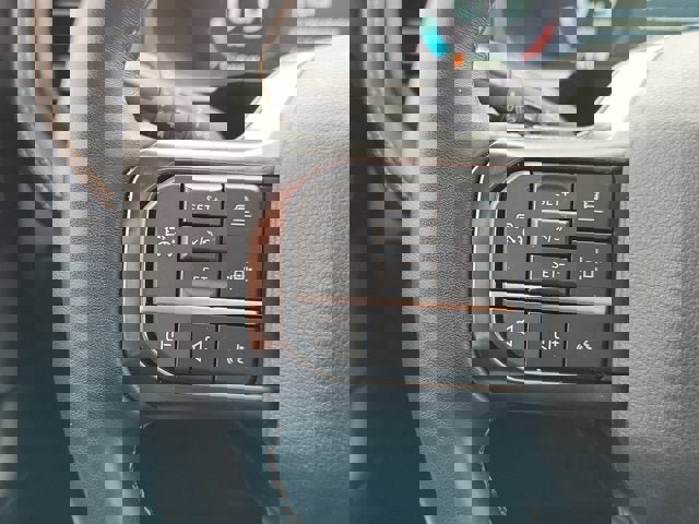 Used 2023 Ford Expedition Platinum image 21