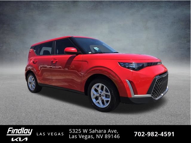 Used 2023 Kia Soul LX w/ LX Technology Package FWD image 3