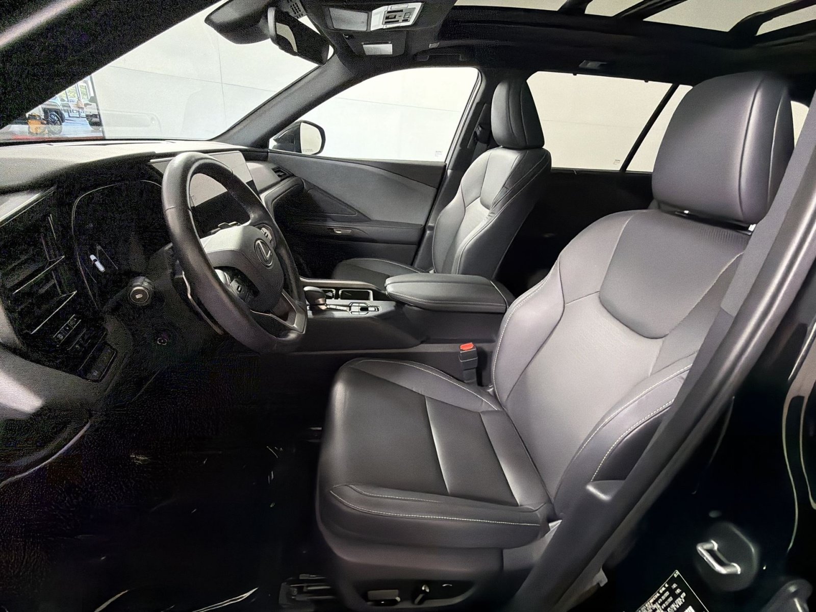 Used 2025 Lexus TX 350 AWD w/ Technology Package image 13