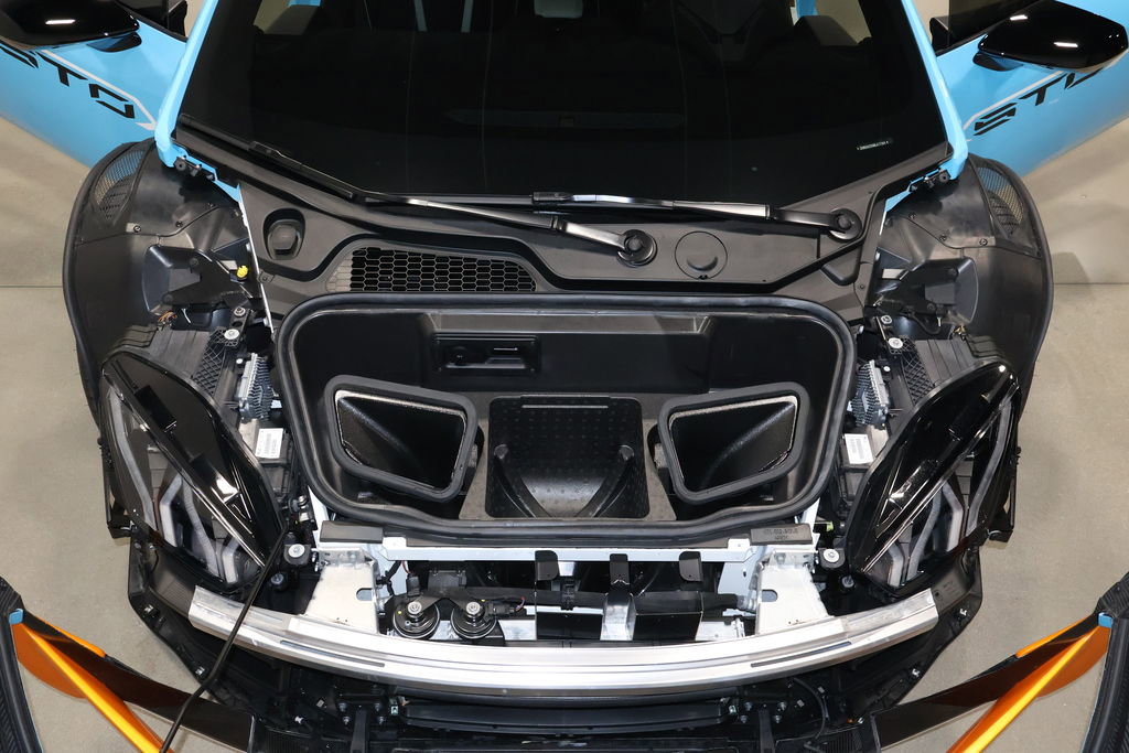 Used 2021 Lamborghini Huracan STO image 35