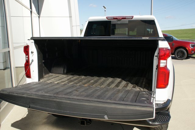 Used 2023 Chevrolet Silverado 1500 ZR2 w/ Technology Package image 14