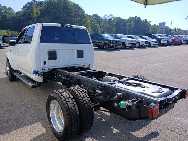 New 2027 RAM 5500 4x4 Crew Cab w/ Laramie Trim Package image 5