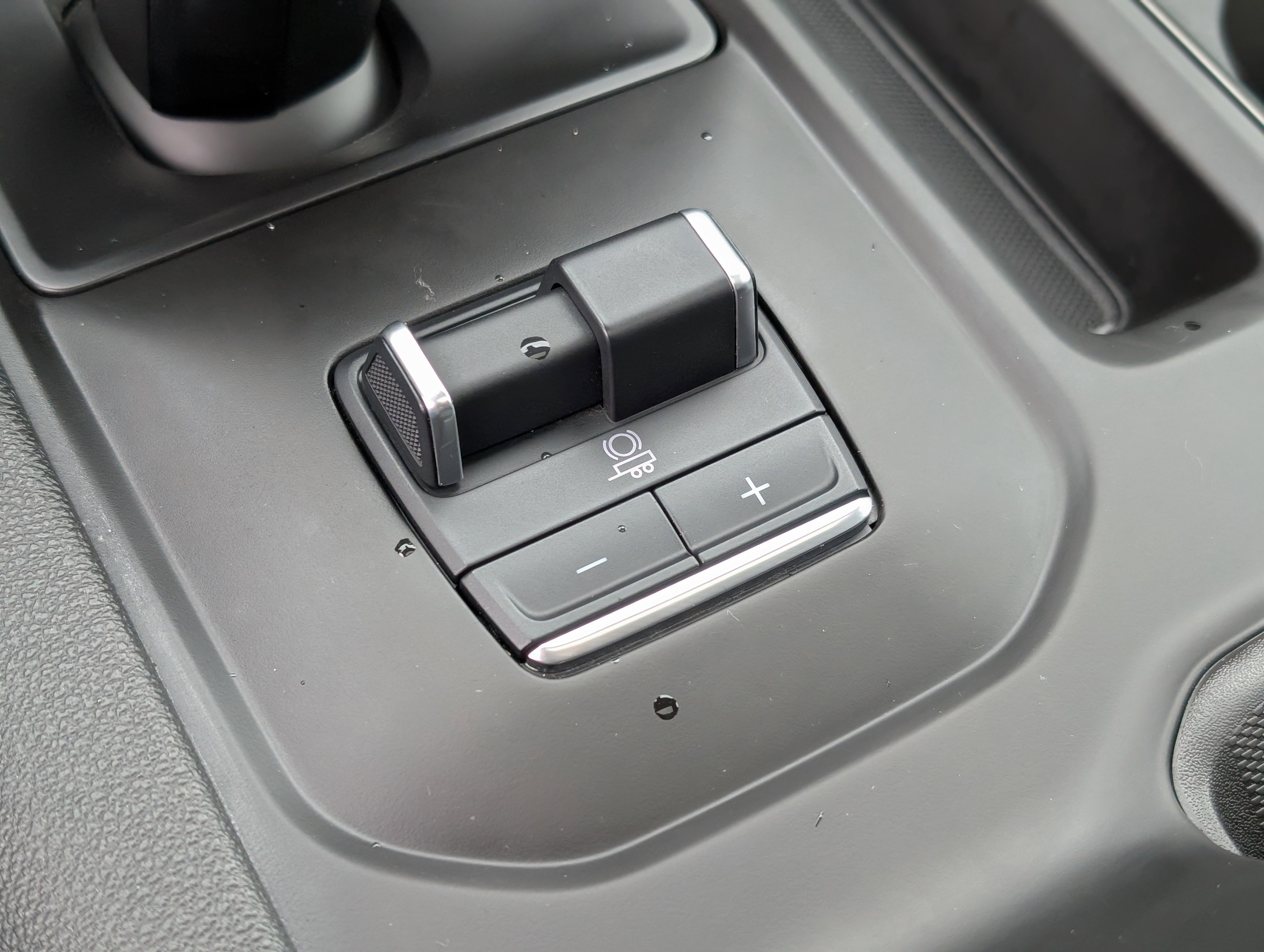 Used 2022 GMC Sierra 1500 AT4 w/ AT4 Preferred Package image 24