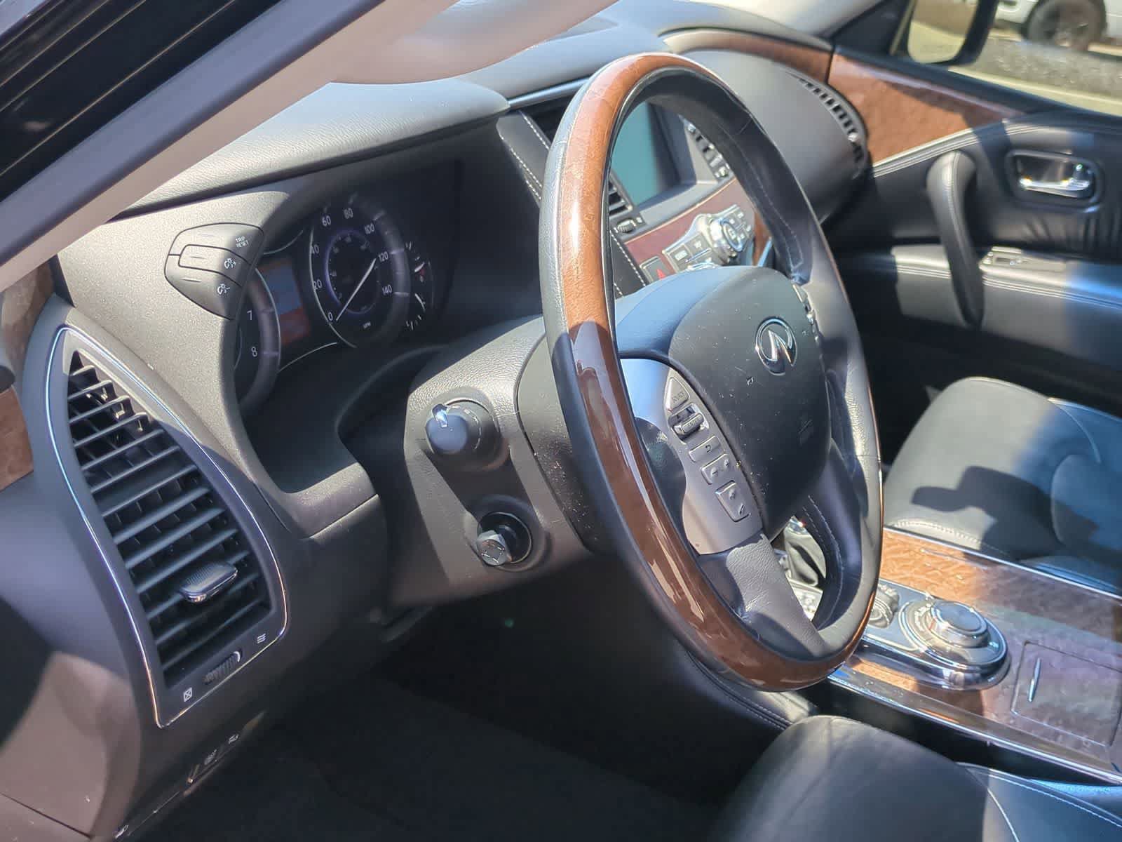 Used 2016 INFINITI QX80 4WD w/ Driver's Assistance Package image 6