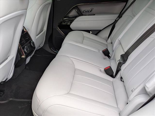 New 2027 Land Rover Range Rover Sport SE AWD/4WD image 17