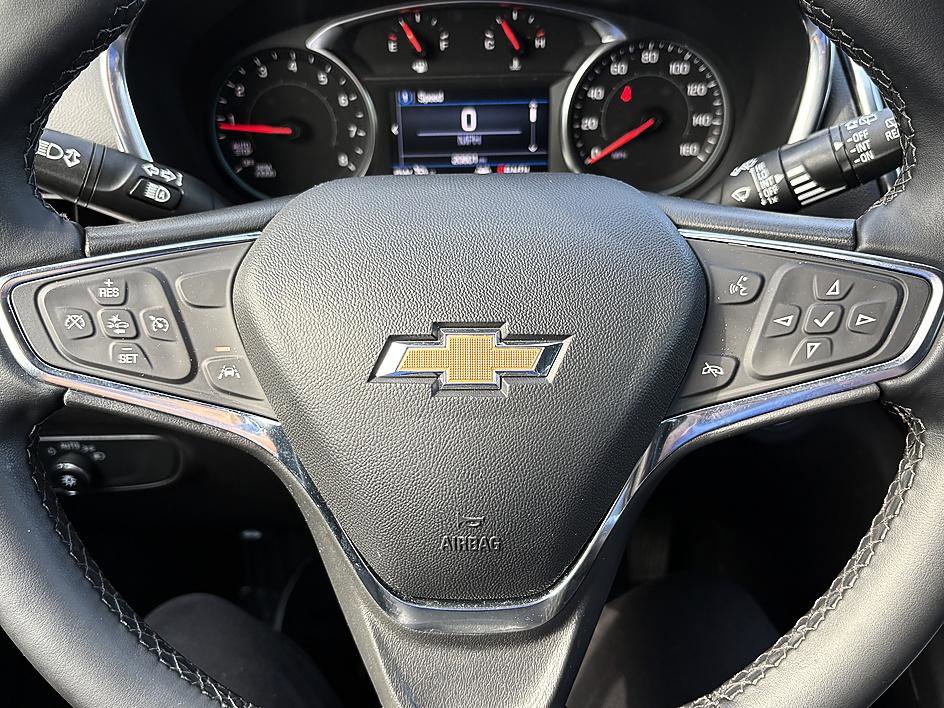 Used 2024 Chevrolet Equinox LT FWD image 18