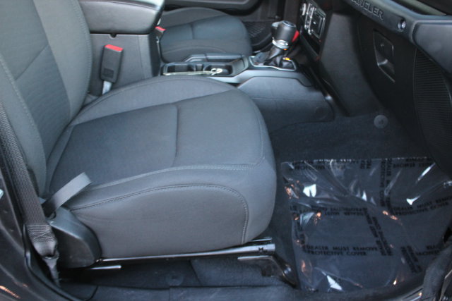 Used 2019 Jeep Wrangler Unlimited Sport S AWD/4WD image 29
