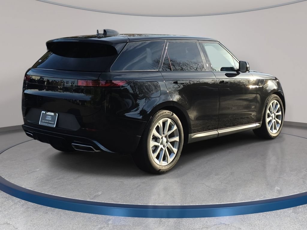 Certified 2025 Land Rover Range Rover Sport SE AWD/4WD image 5