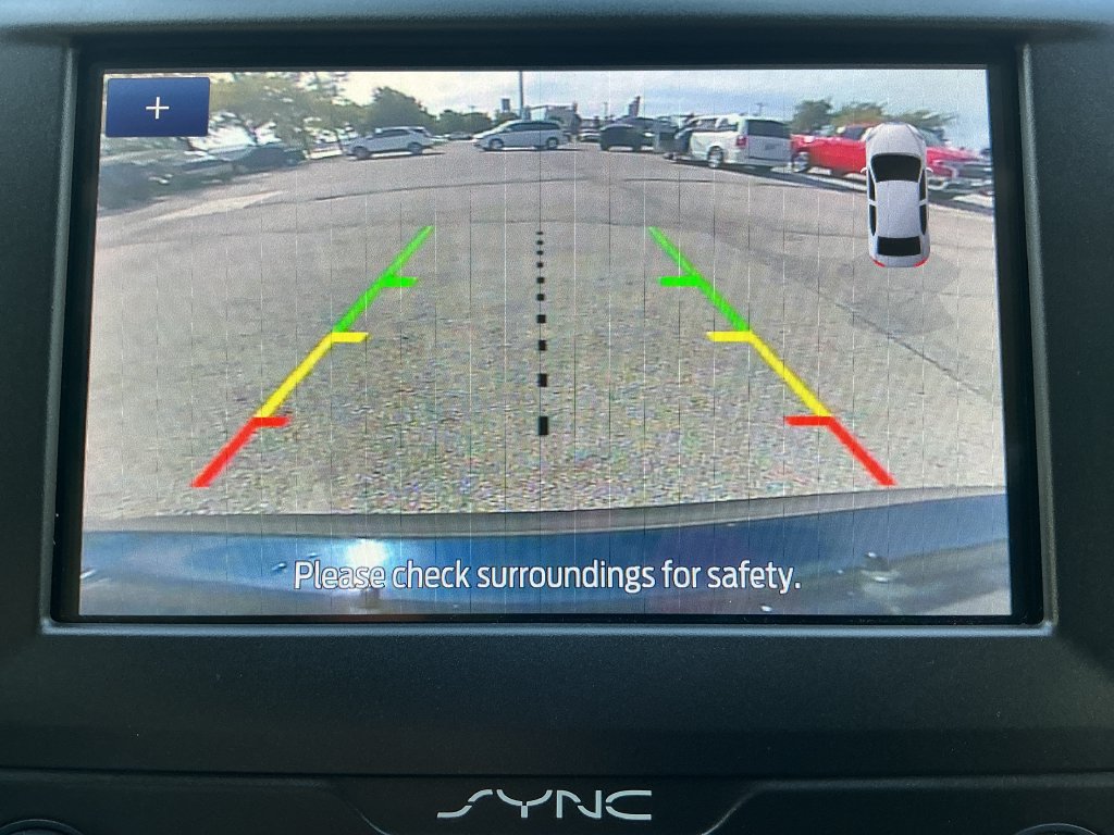 Used 2020 Ford Fusion SE FWD image 20