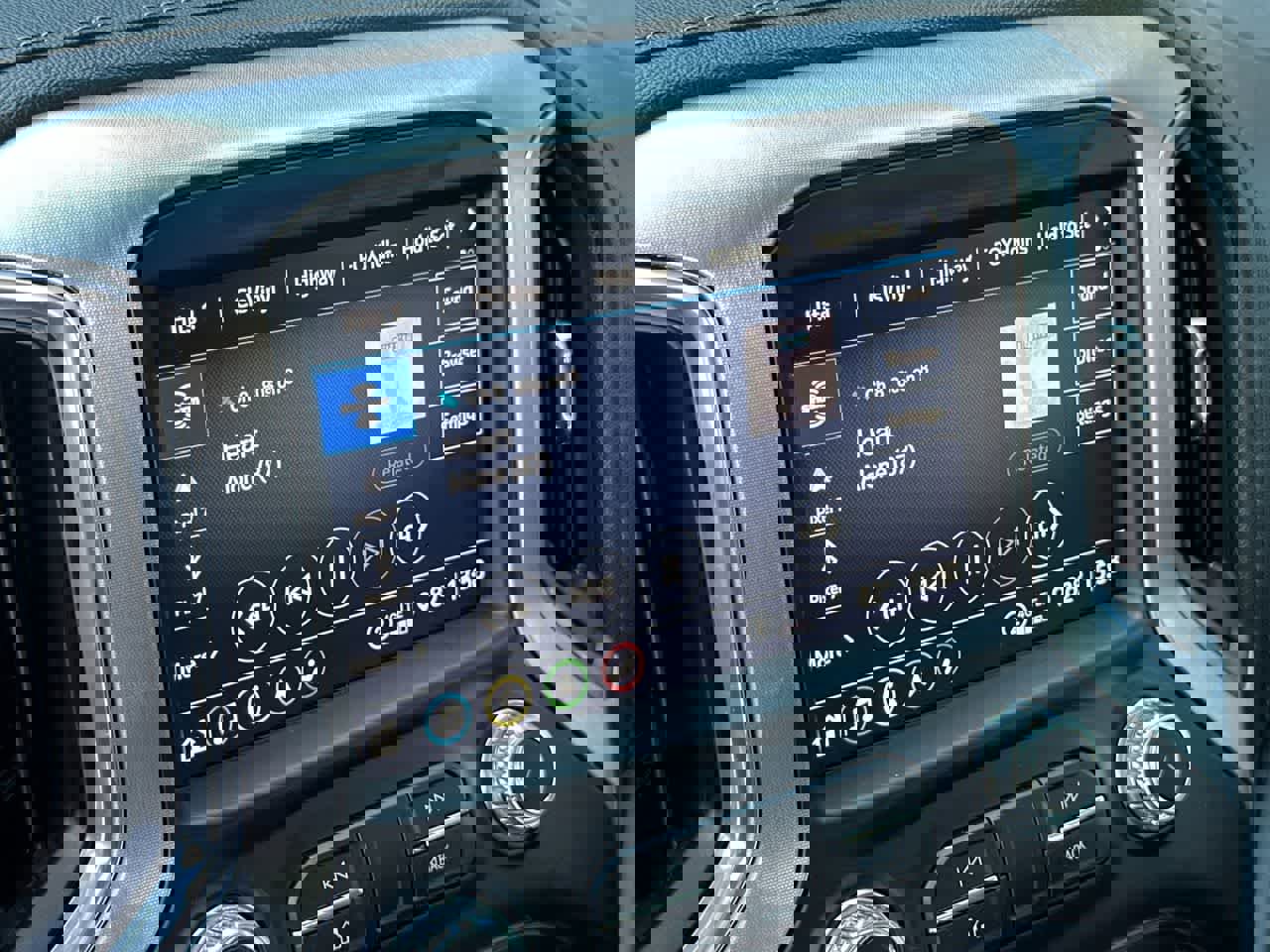 Used 2023 GMC Sierra 2500 SLT w/ SLT Premium Package image 34